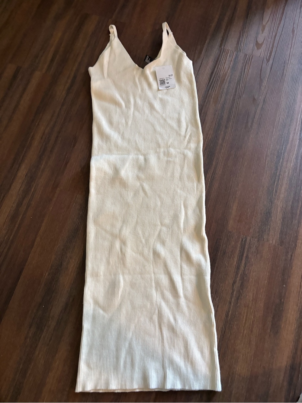 Forever 21 Cream Ribbed V-Neck Maxi Dress